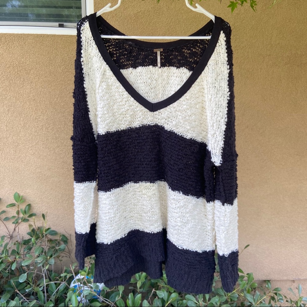 FREE PEOPLE black and cream knubby knit sweater - Picture 2 of 9